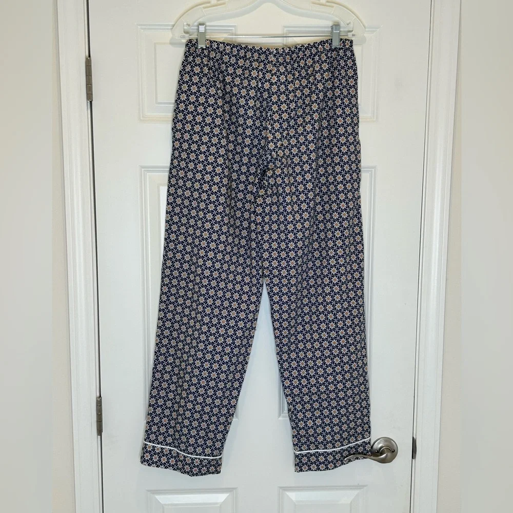 The Cat’s Pajamas Daisy Pattern Pajama Set with White Trim Size M - Picture 10 of 13